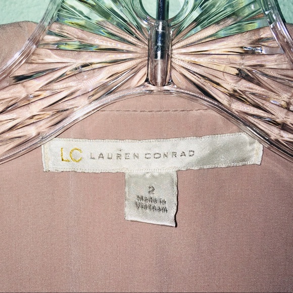 🍀3/$40 Lauren Conrad Blush Pink Crop Blazer - Picture 3 of 8